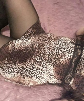 Я настоящая мастерица в области сексуальных утех, и совершенно точно знаю, как угодить тебе. В Москве со мной тебя ждет настоящий рай и полное расслабление. Мои услуги разнообразны и включают всё, что только пожелаешь: классический секс, оральный секс, анальный секс, ролевые игры и многое другое. У меня есть великолепные фото, чтобы ты мог оценить мою красоту и сексуальность. Мои клиенты всегда остаются довольны и вернутся ко мне еще раз! 😉🔥 Анастасия